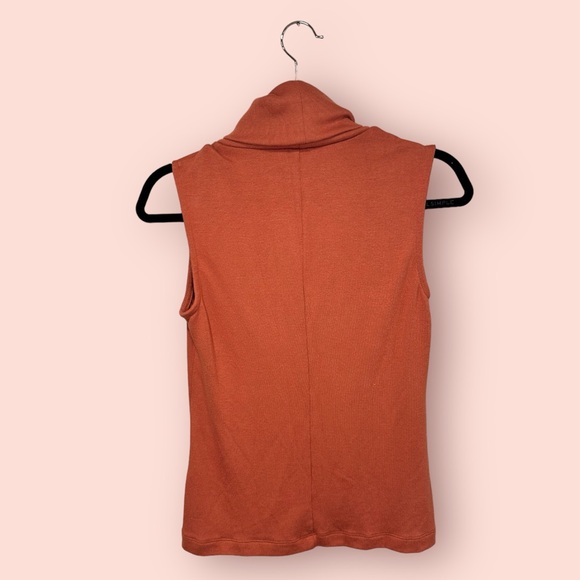 Banana Republic Soft Luxe Turtleneck Tank - Picture 6 of 7